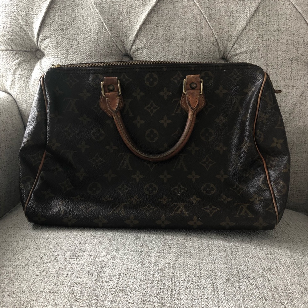 Louis Vuitton Speedy 30